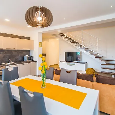 Milohanic Luxury Guest house