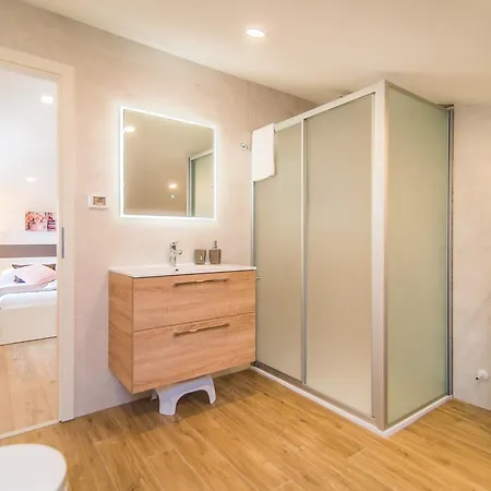 Milohanic Luxury בית הארחה פורץ