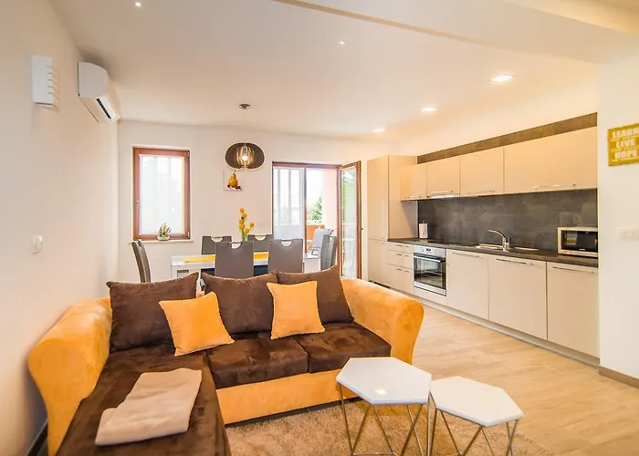 Milohanic Luxury Konukevi 4*